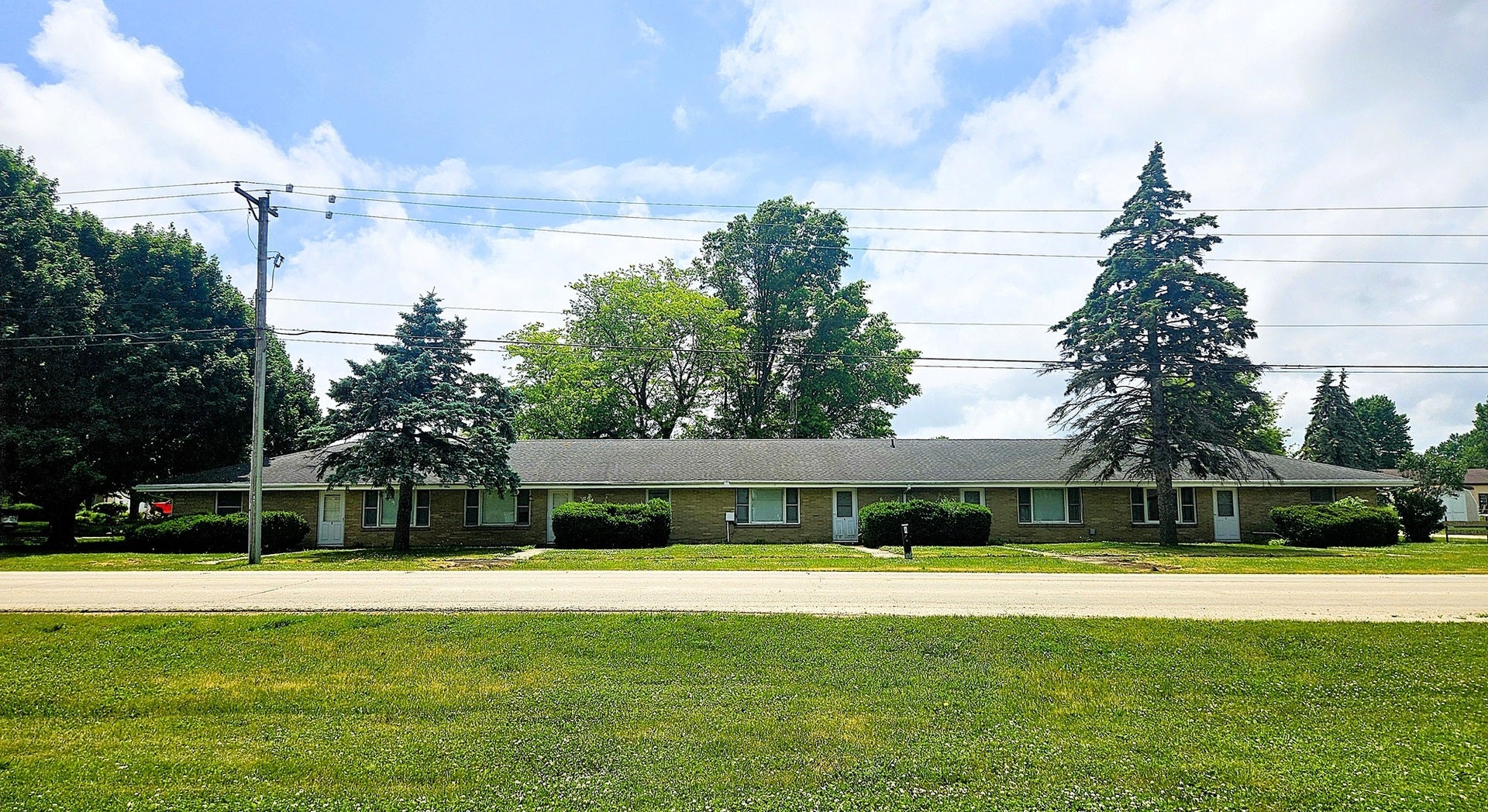 707 E Dixon Street — photo