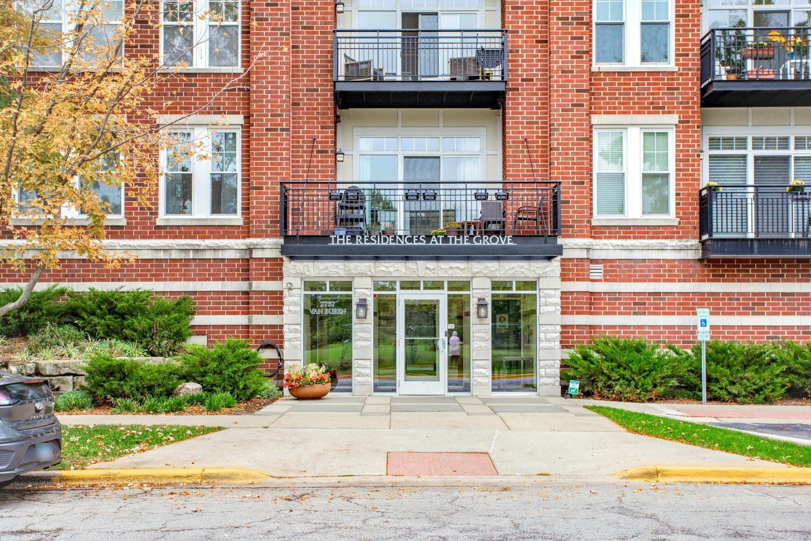 7757 Van Buren Street 511 — photo