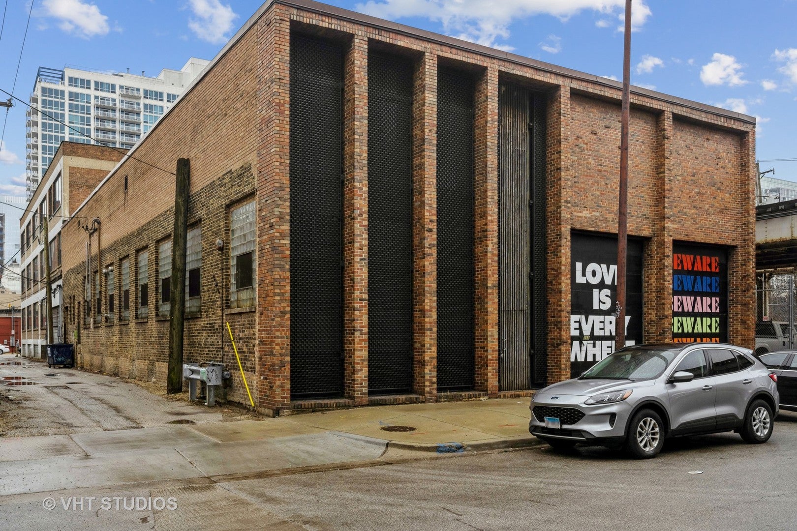 313 W Chestnut Street — photo