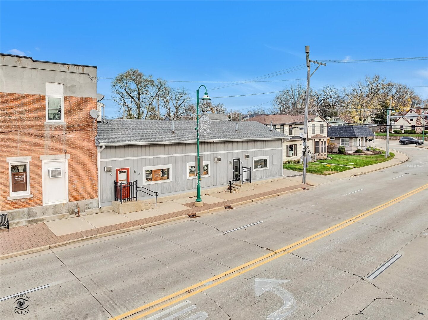 14 W Washington Street — photo