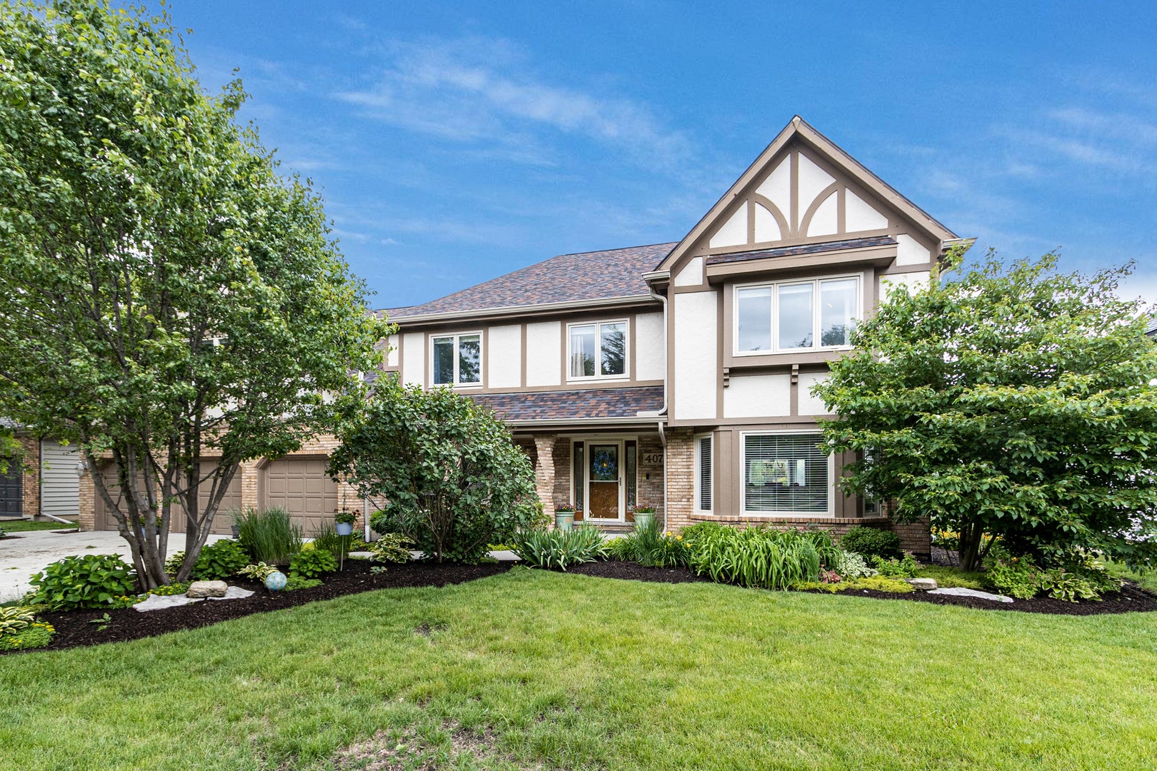 4072 Broadmoor Circle — photo