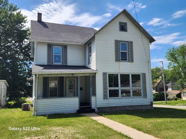 1602 S Highland Avenue — photo