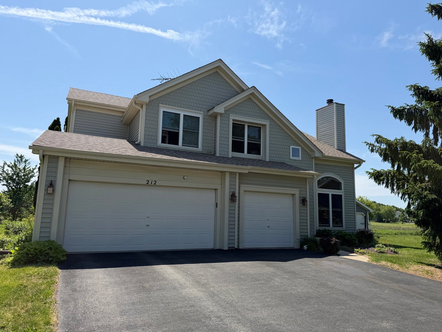 212 Mondovi Drive — photo