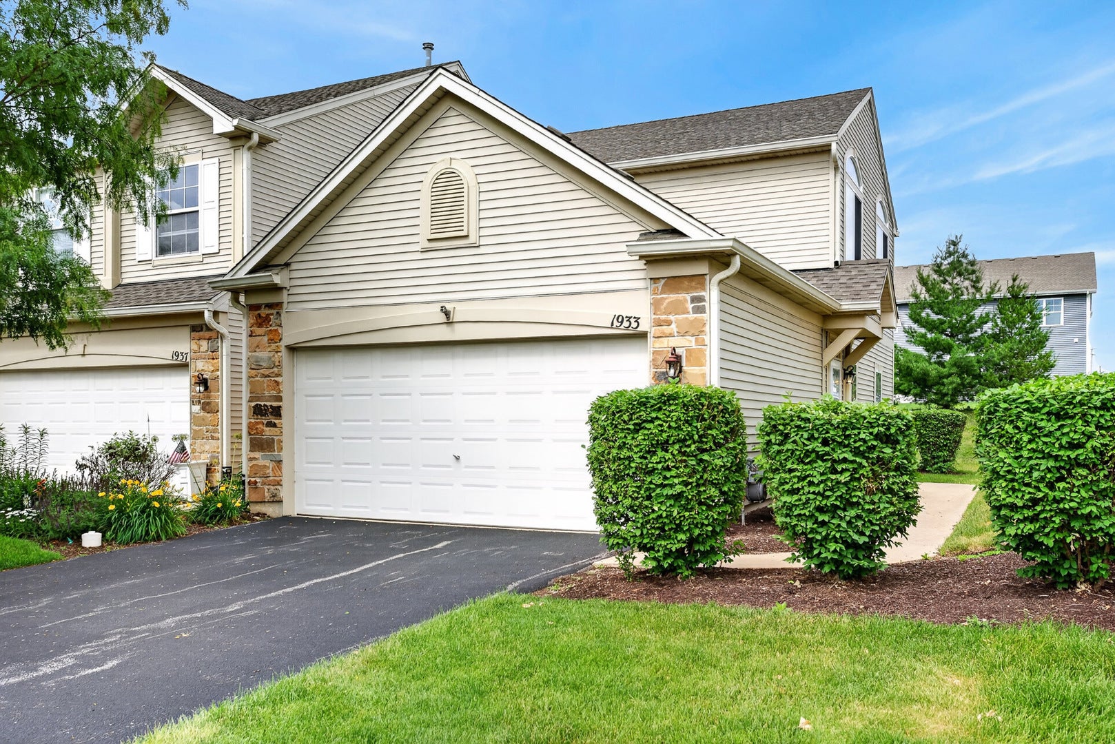 1933 Misty Ridge Lane 0 — photo