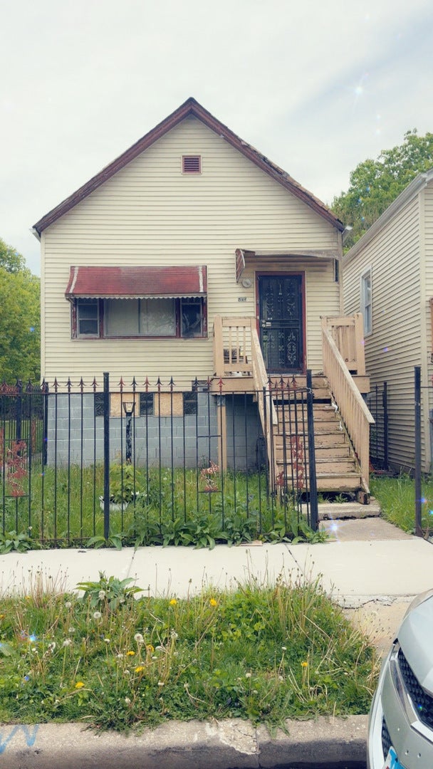 5135 S May Street — photo