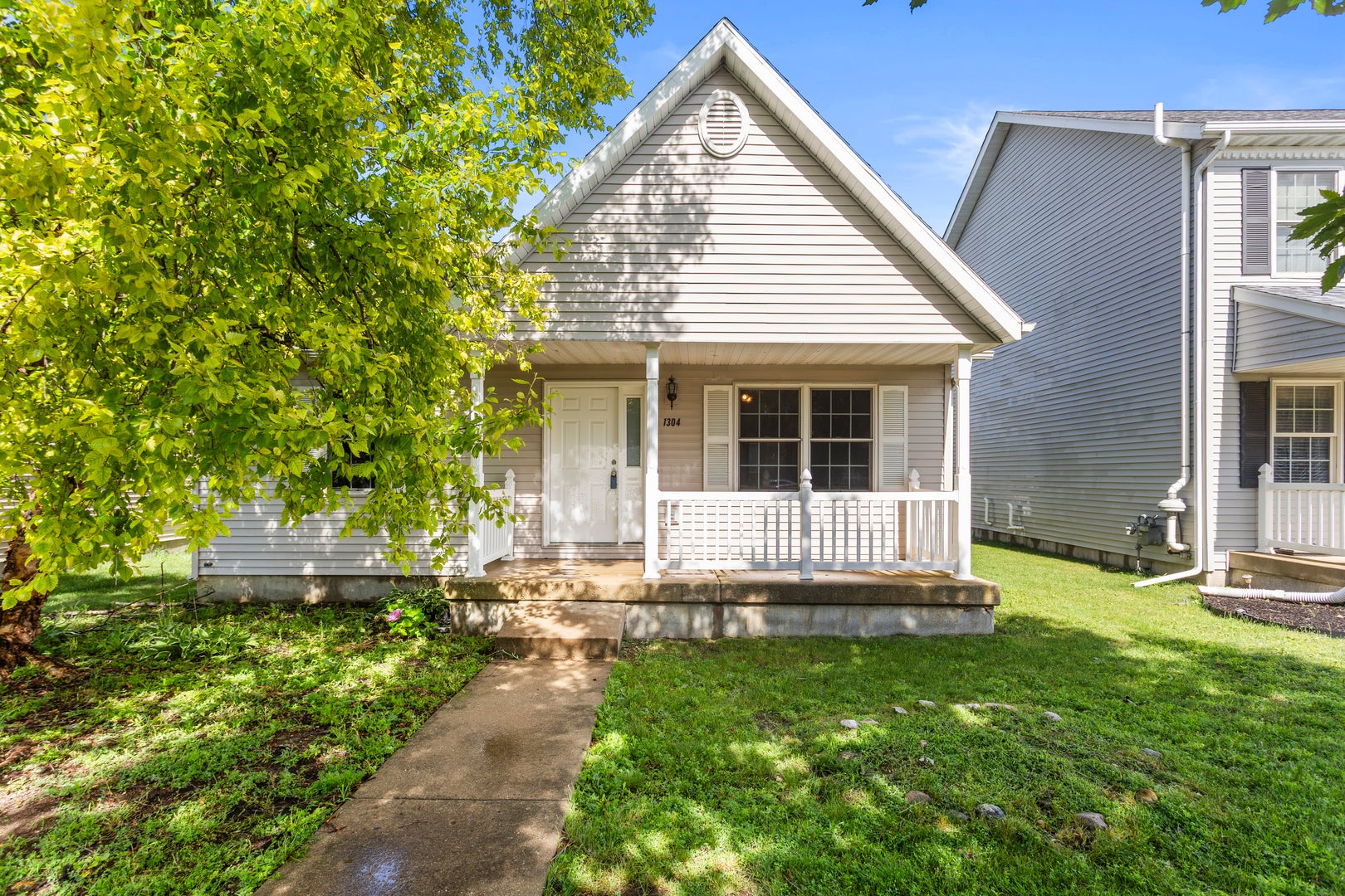 1304 S Abercorn — photo