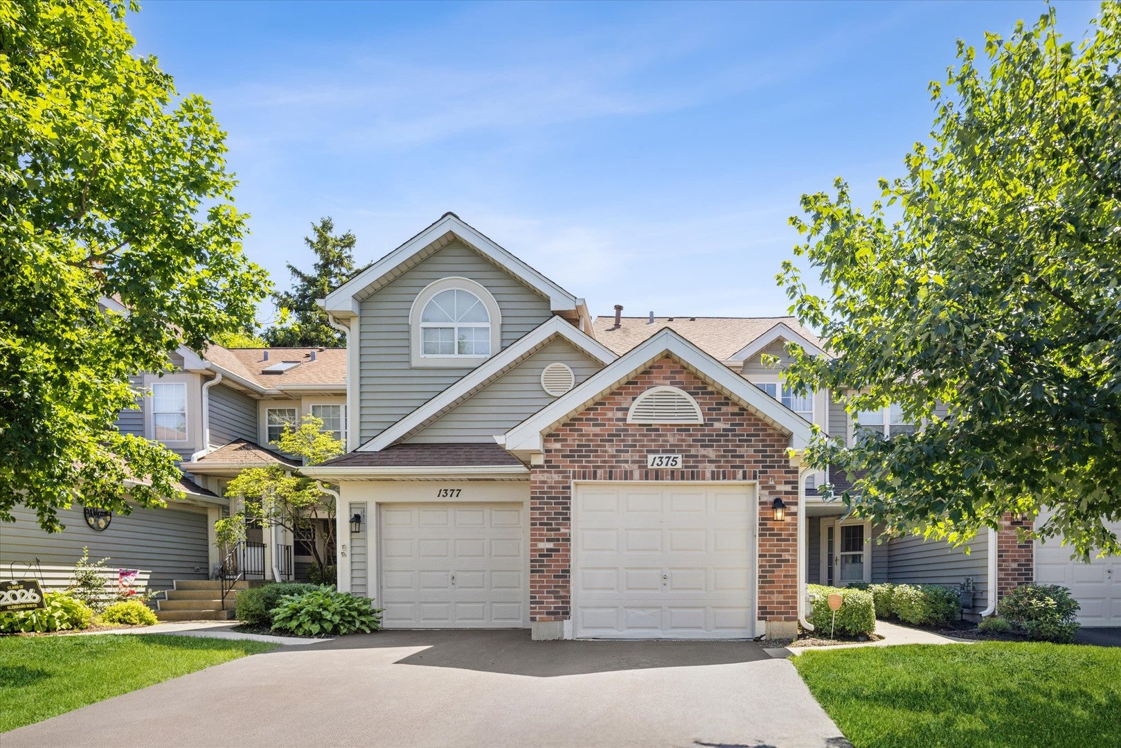 1375 Ridgefield Circle 1375 — photo