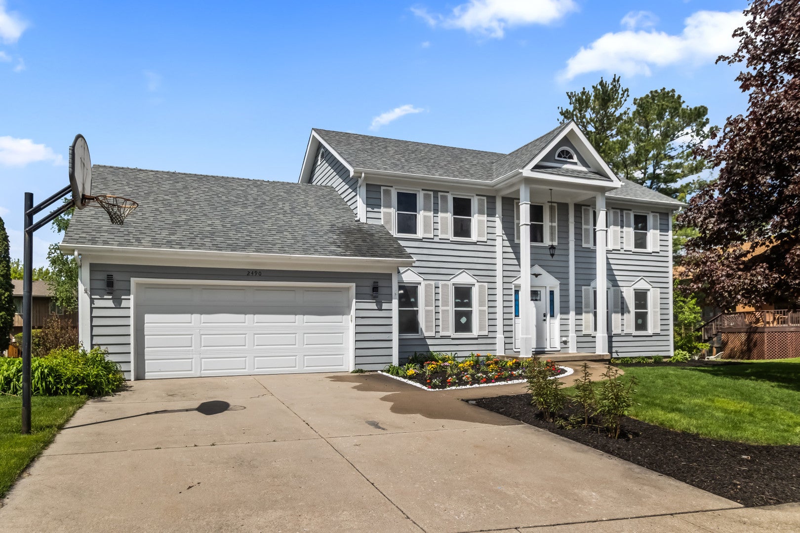2490 Lakeside Drive — photo