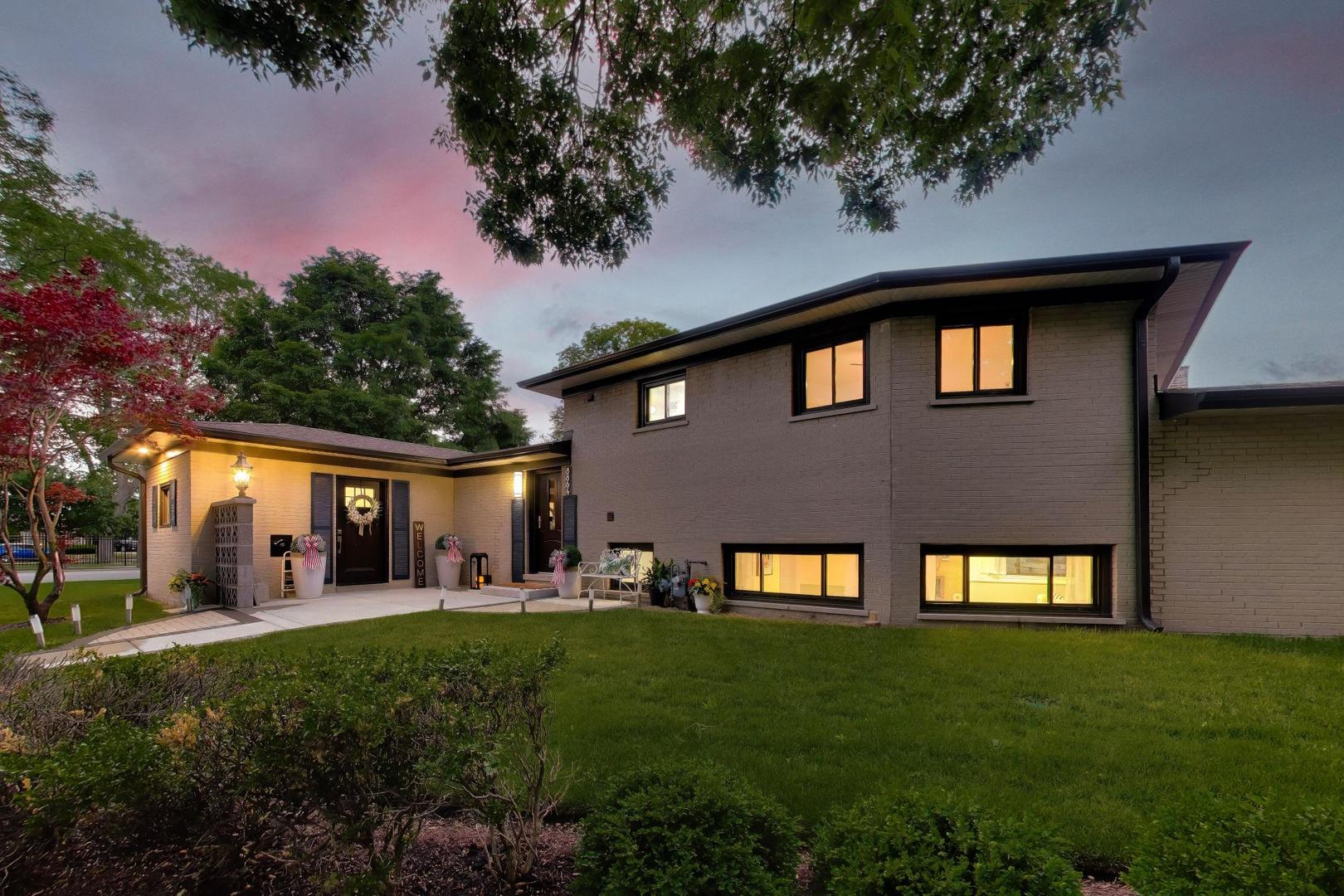 8864 E Prairie Road — photo