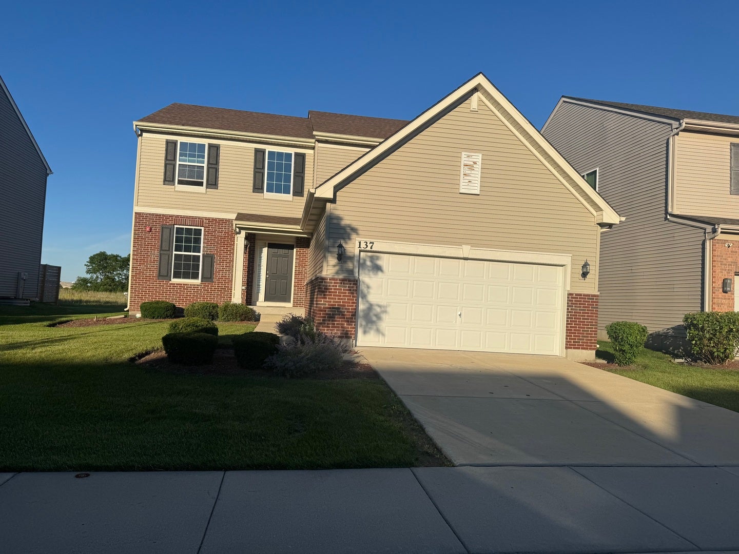 137 Lawrence Lane — photo