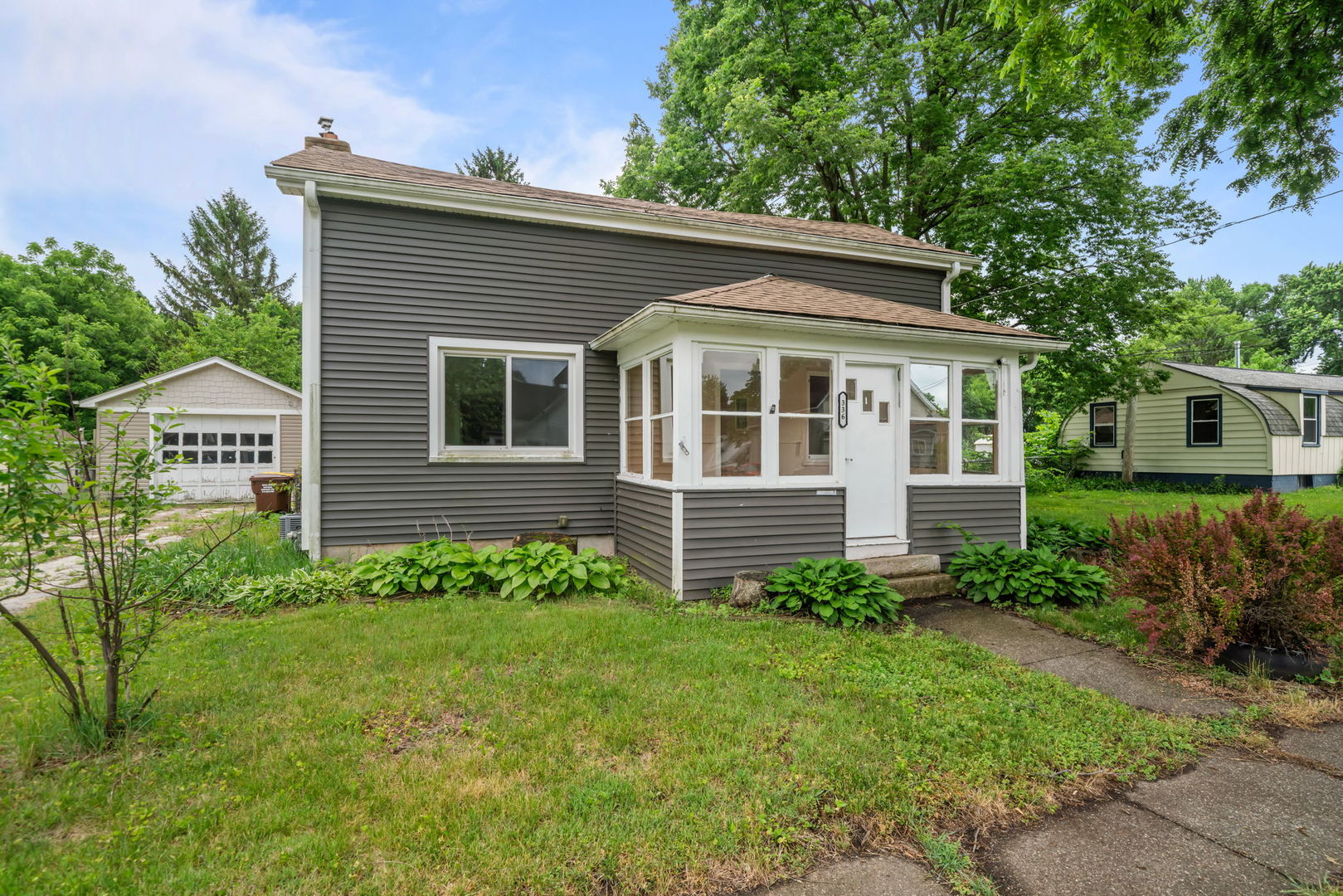 336 W Menomonie Street — photo