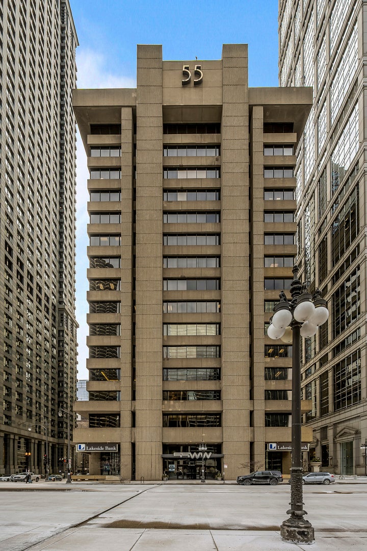 55 W Wacker Drive 350 — photo