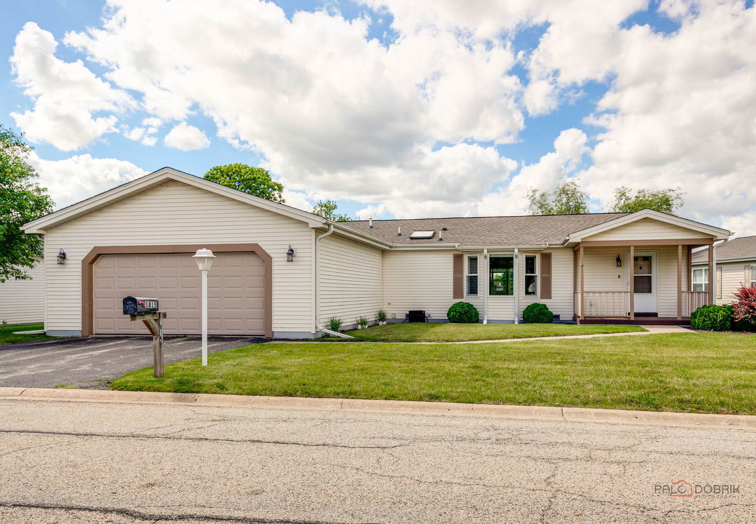 1815 Paddock Court — photo