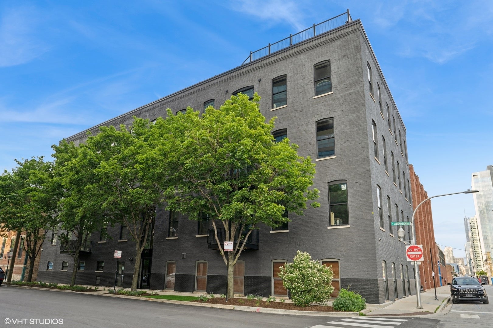 401 N Aberdeen Street 4N — photo