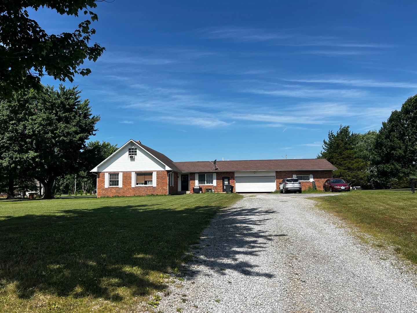 10585 N Il Highway 142 Highway — photo