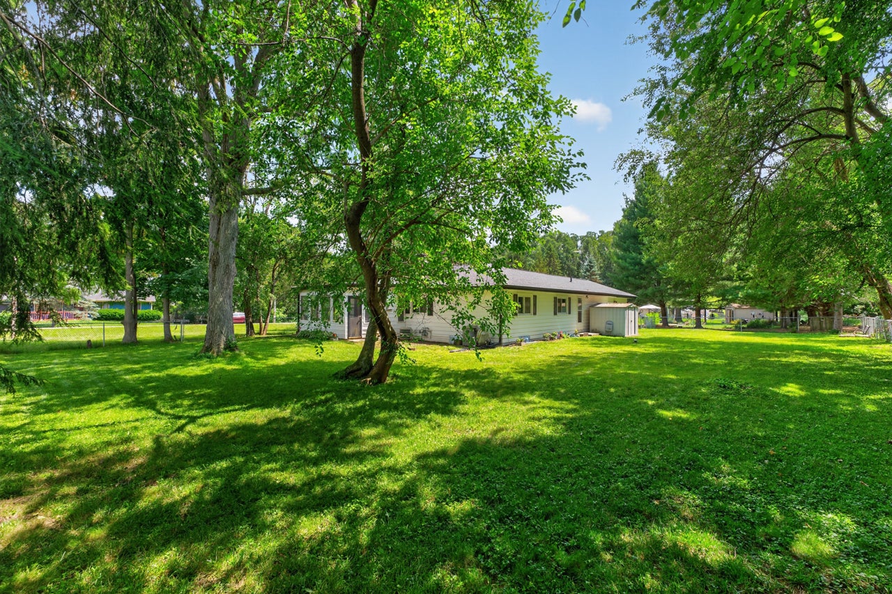 13776 Beaver Drive — photo