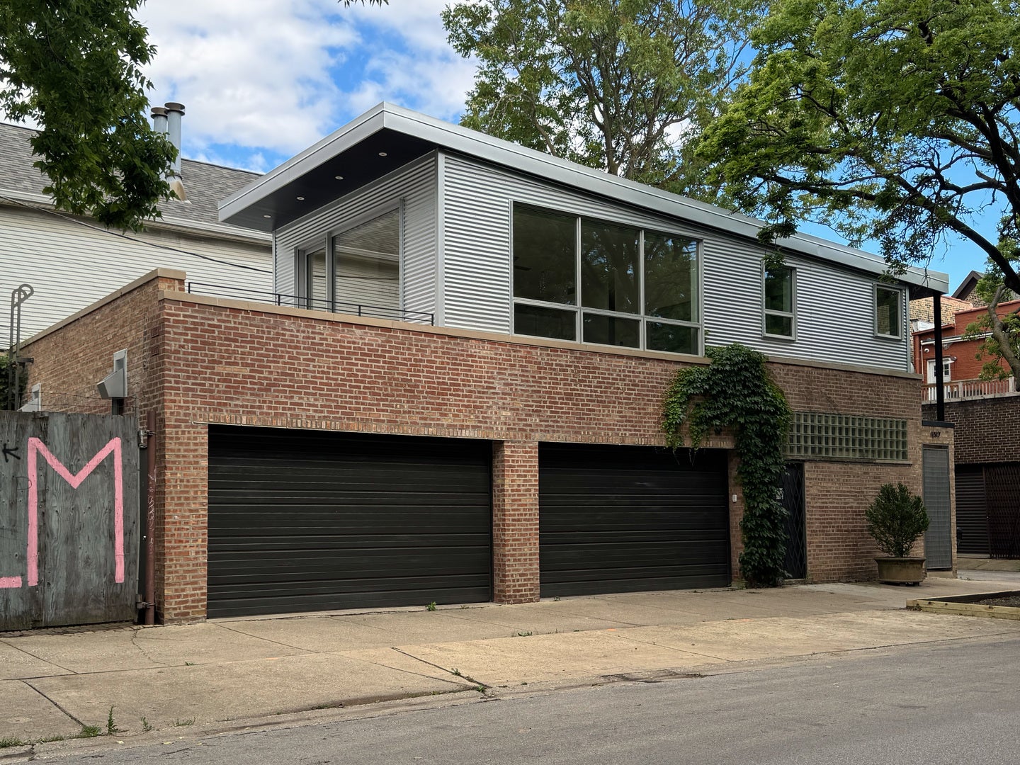1317 N Leavitt Street — photo