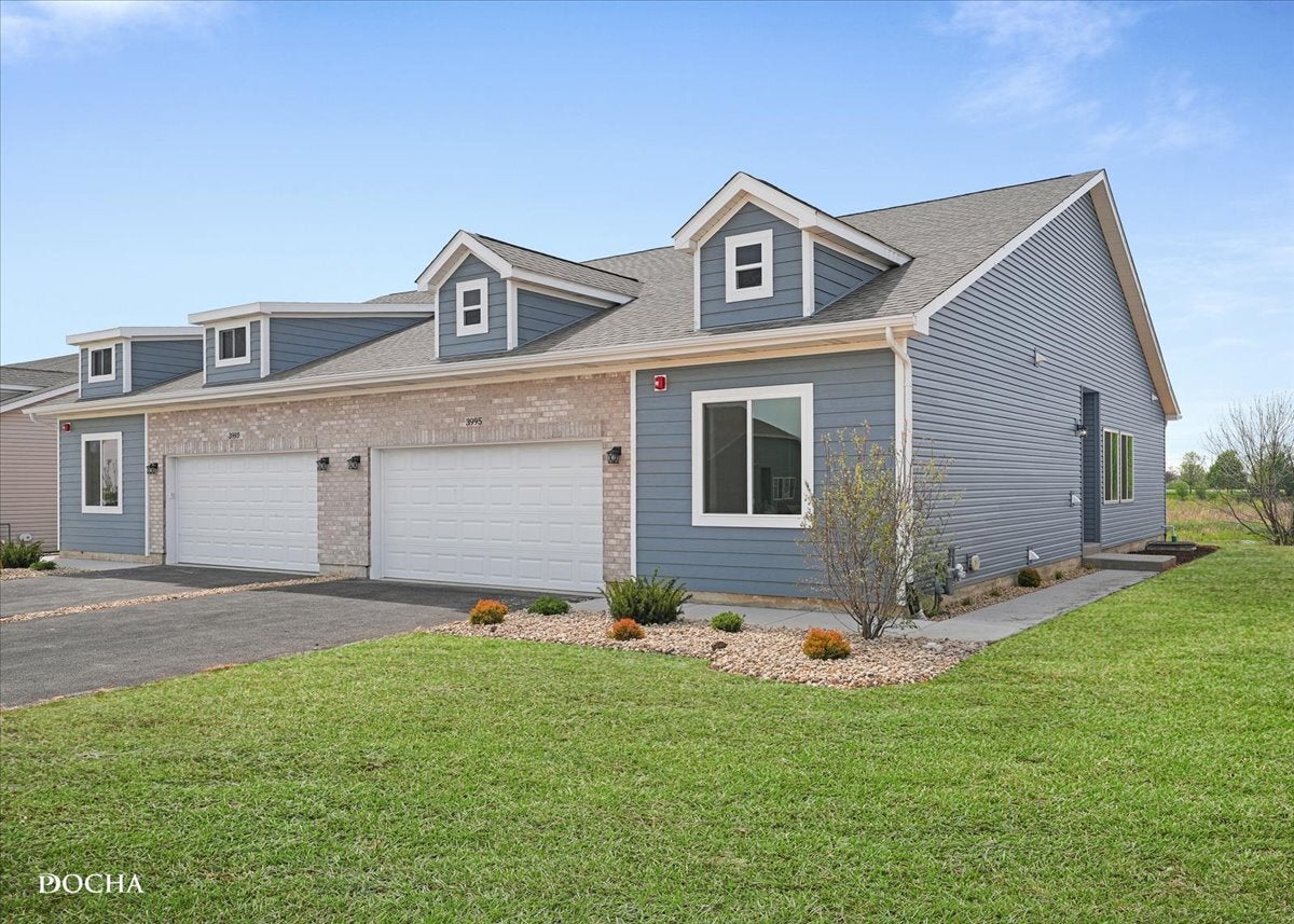 4036 Shoeger Drive — photo