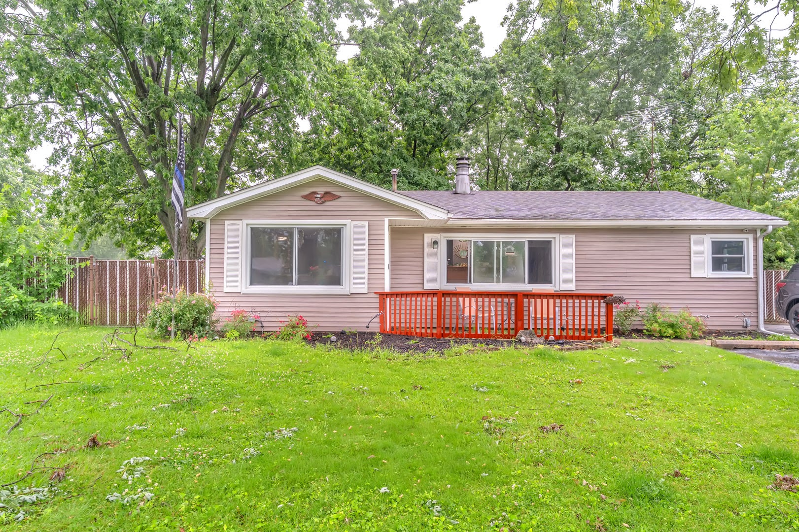442 W Auburn Lane — photo