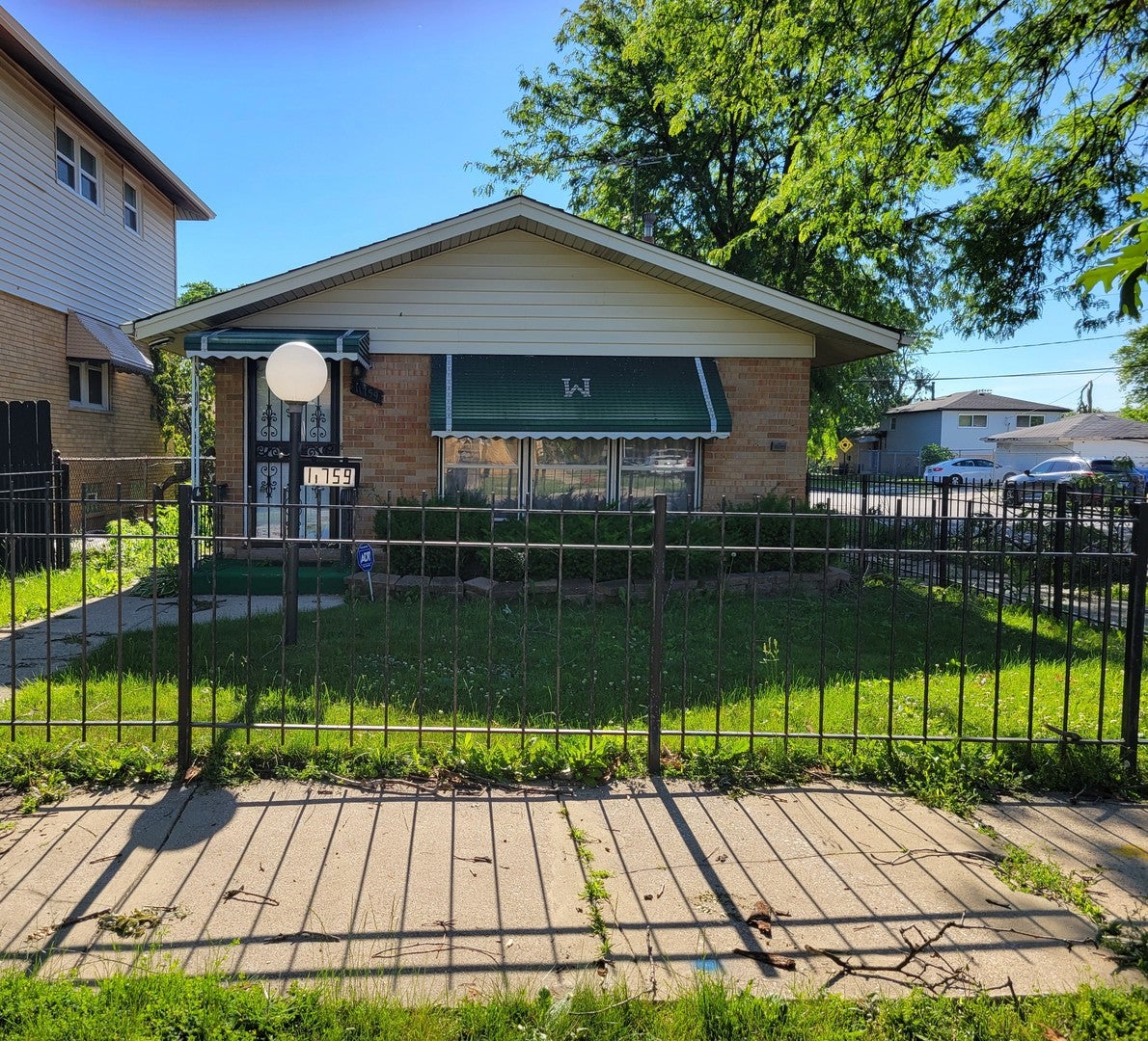 11759 S Laflin Street — photo