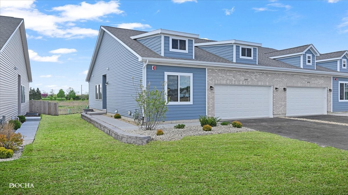 3993 Shoeger Drive — photo