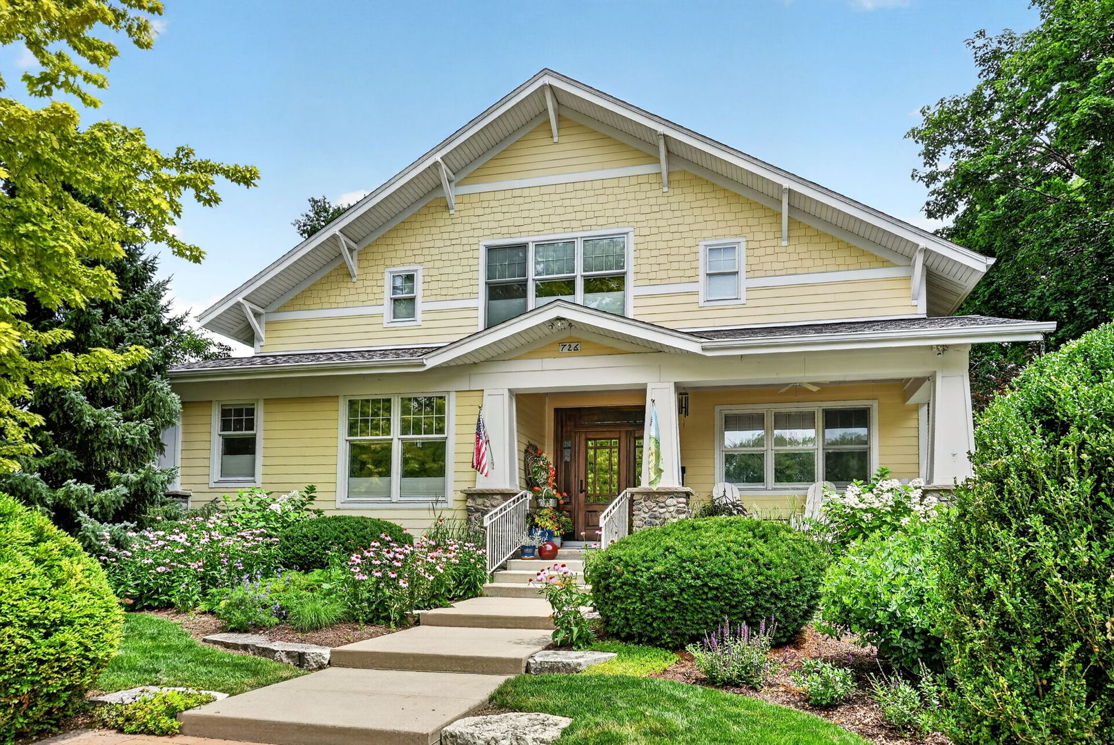 726 Somonauk Street — photo