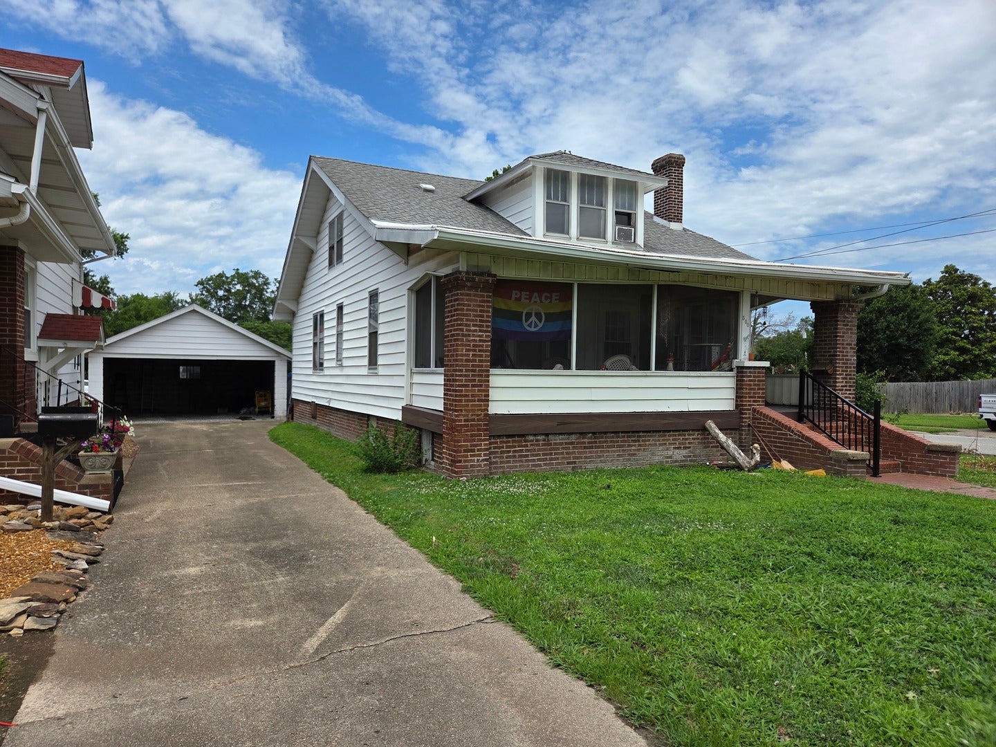 500 W Sloan Street — photo