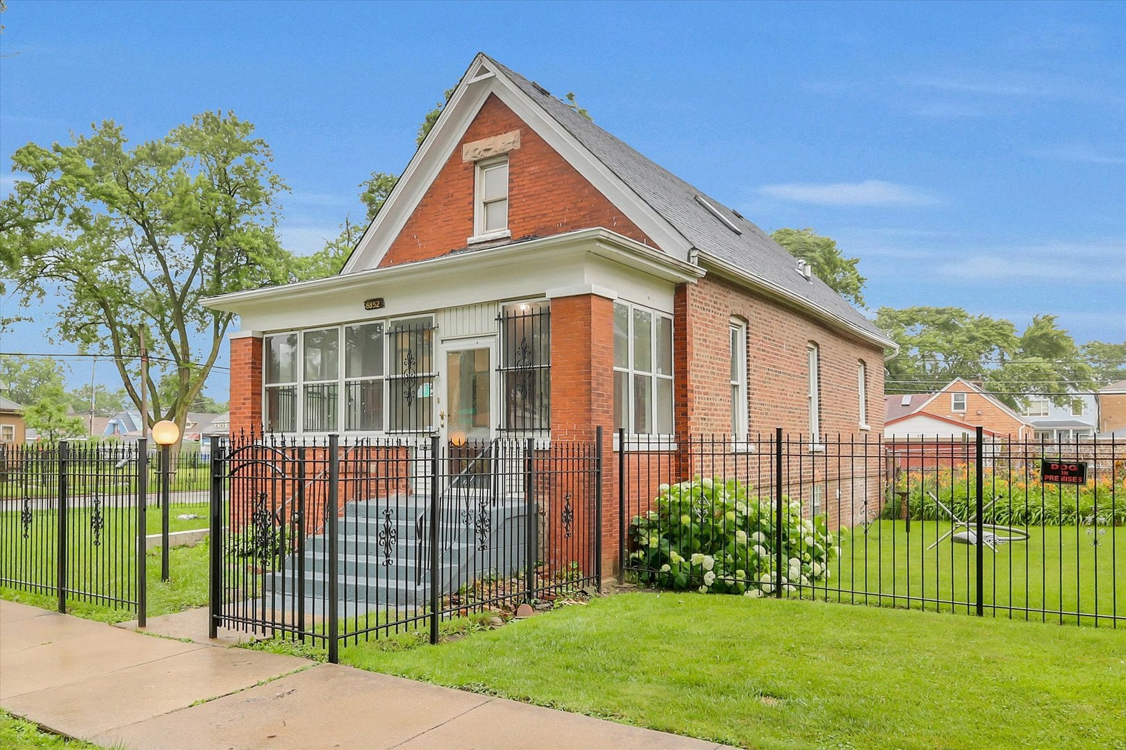 8852 S Wallace Street — photo