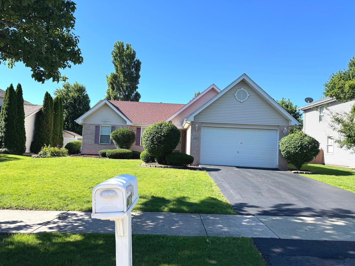 4410 Mallard Drive — photo