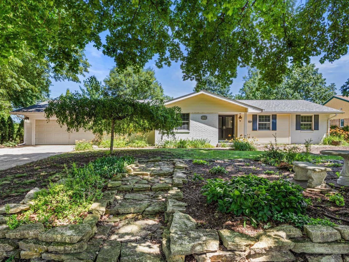 3104 Valley Brook Drive — photo