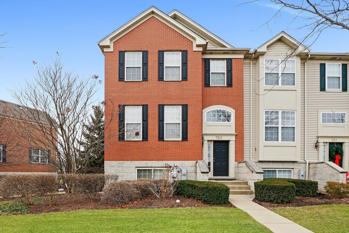 760 Lambert Lane 96-1 — photo