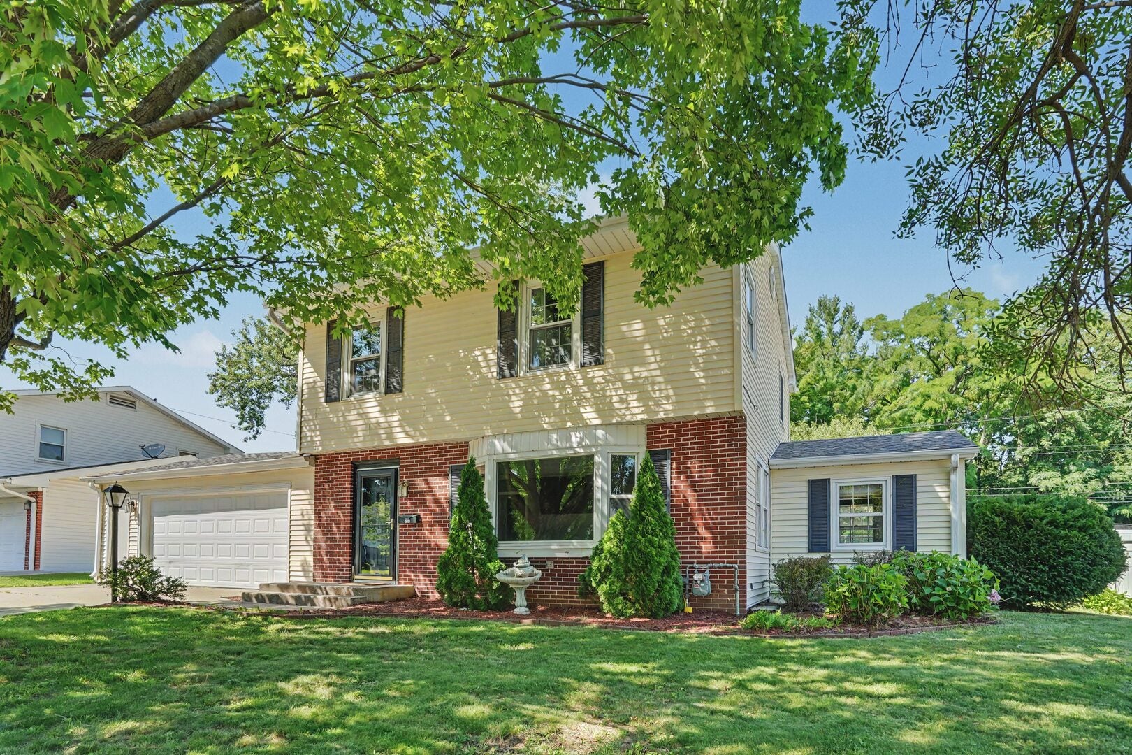 532 Meadowview Drive — photo