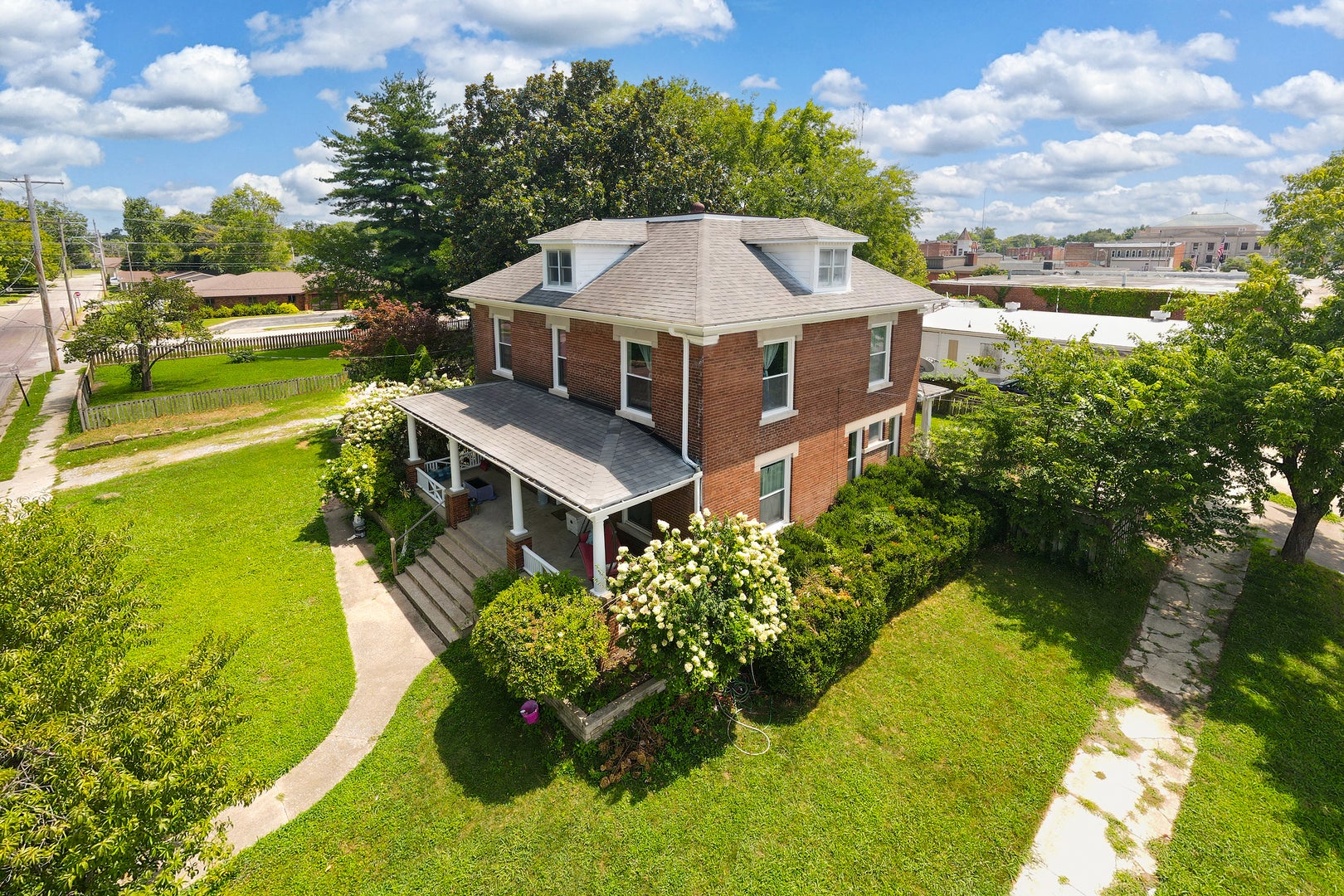 1015 Hanson Street — photo