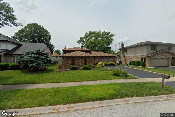 18400 Carriage Lane — photo