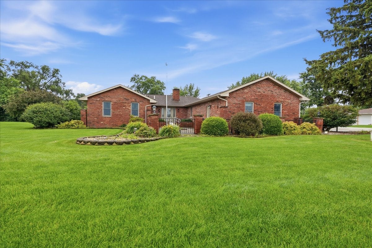 404 Clayton Drive — photo