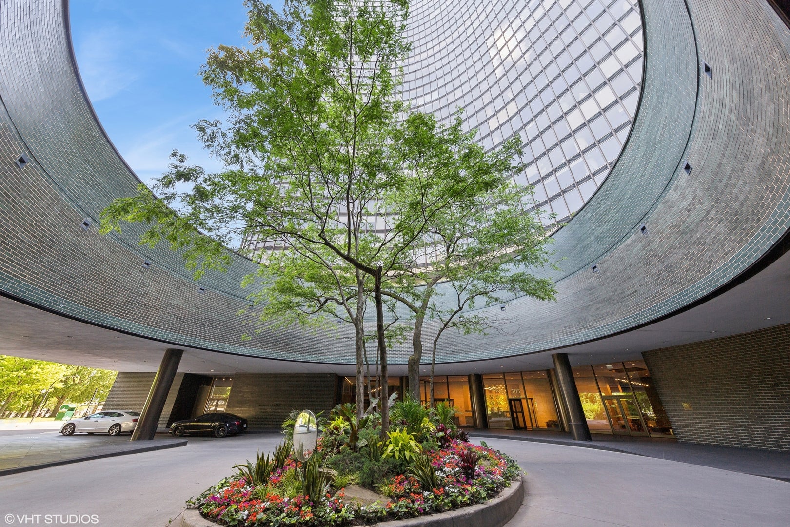 505 N Lake Shore Drive 6206 — photo