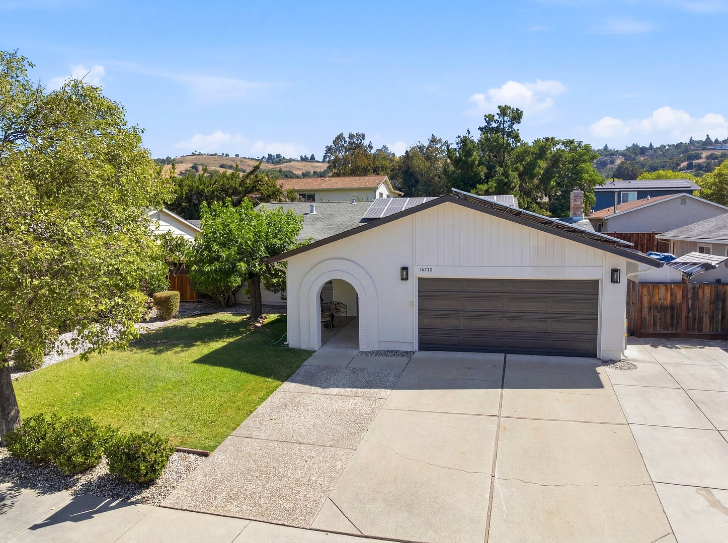 16730 Sorrel Way — photo