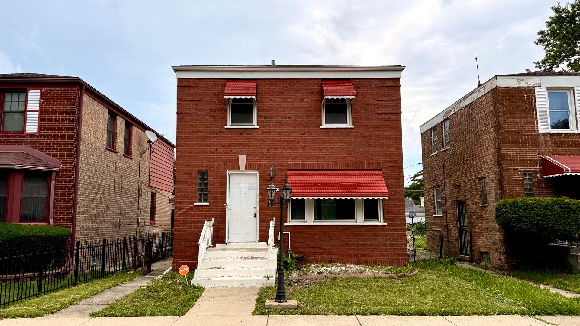 10649 S Sangamon Street — photo