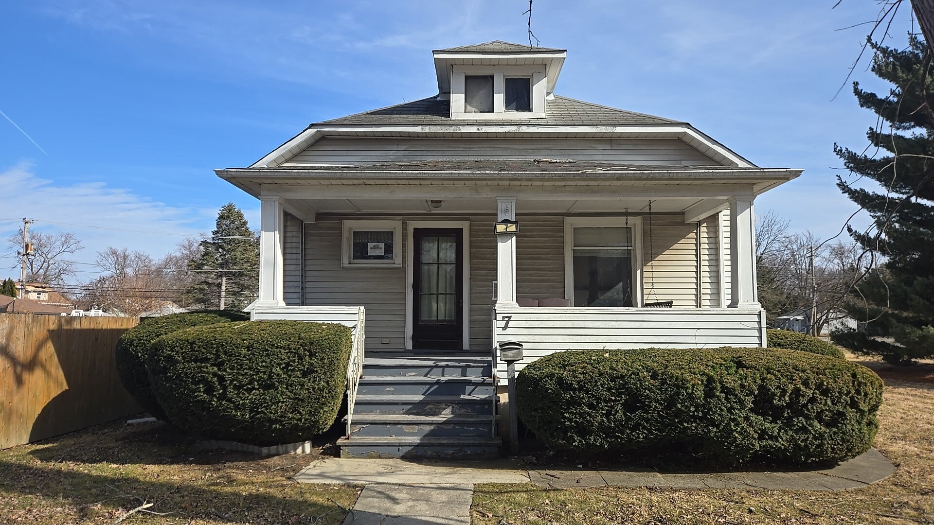 7 N State Street — photo