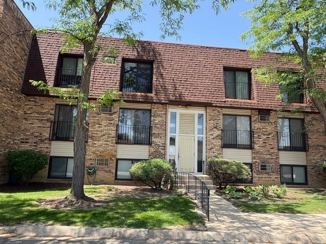 183 N Waters Edge Drive W 301 — photo