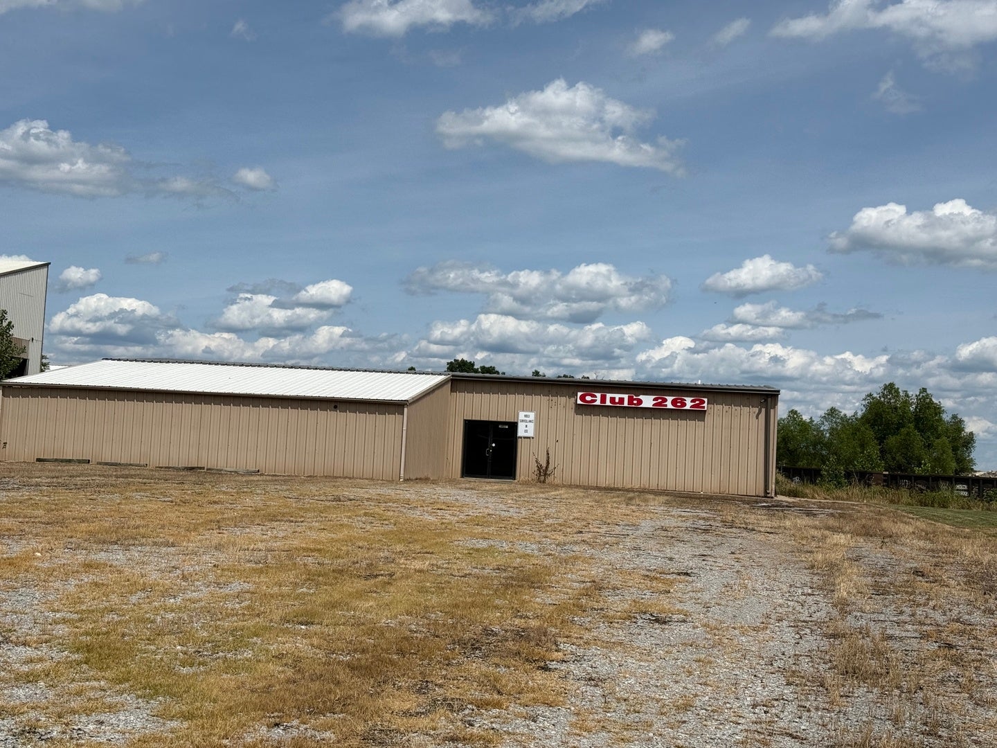 10006 Samuel Road — photo