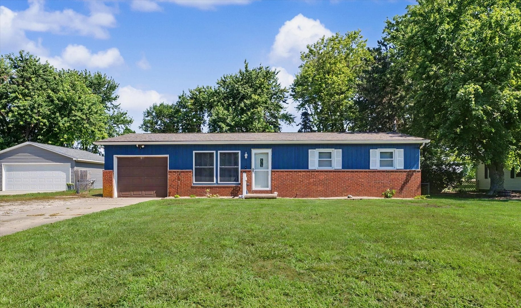 406 Northgate Drive — photo