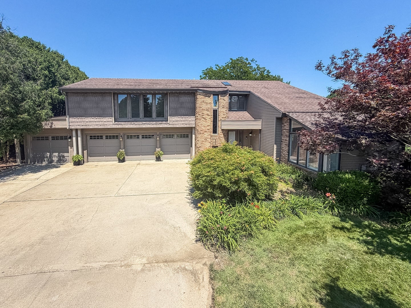 1171 Gloria Court — photo
