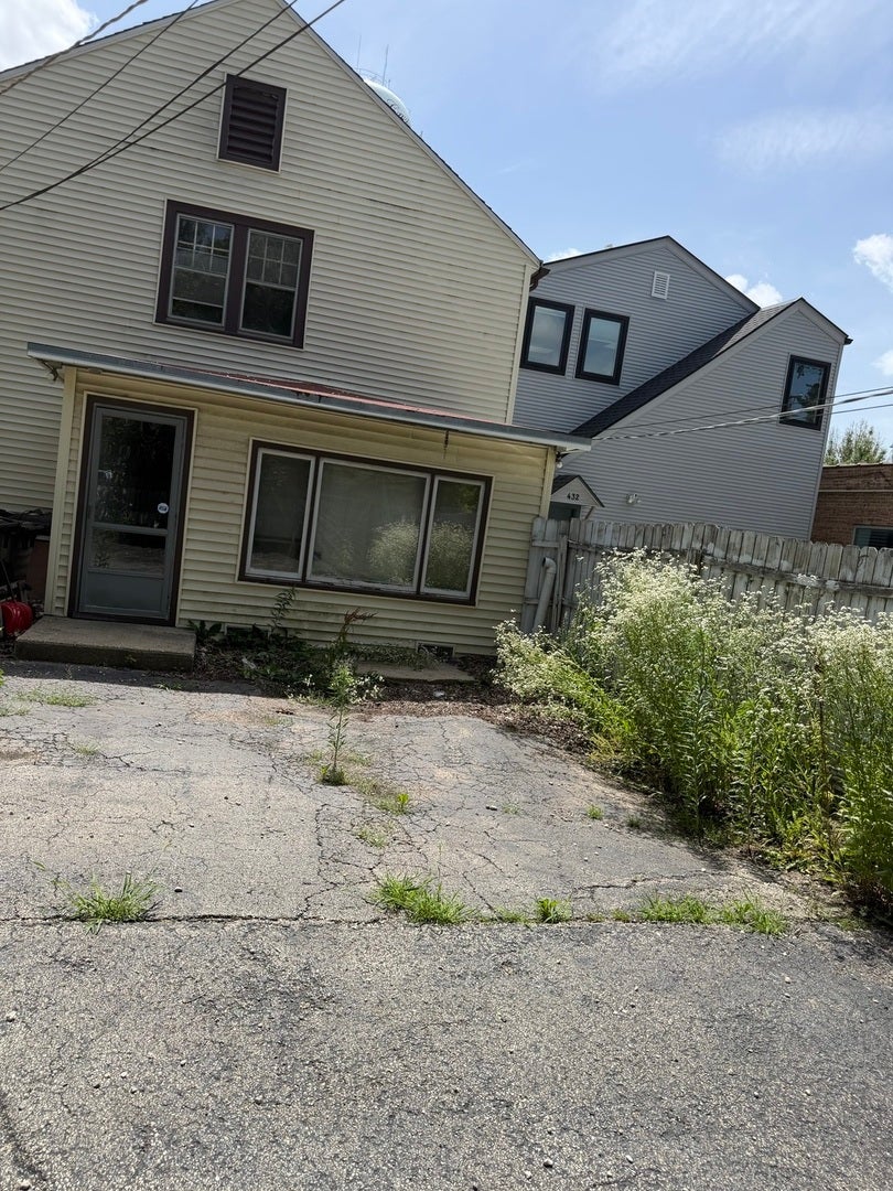 430 W Virginia Street 1 — photo