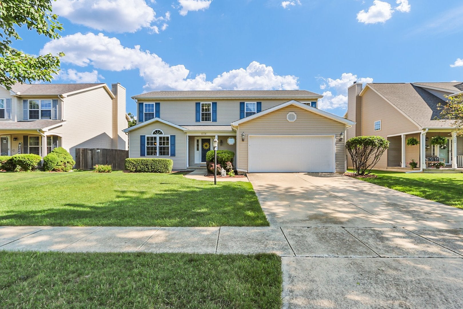 210 Goldenrod Drive — photo