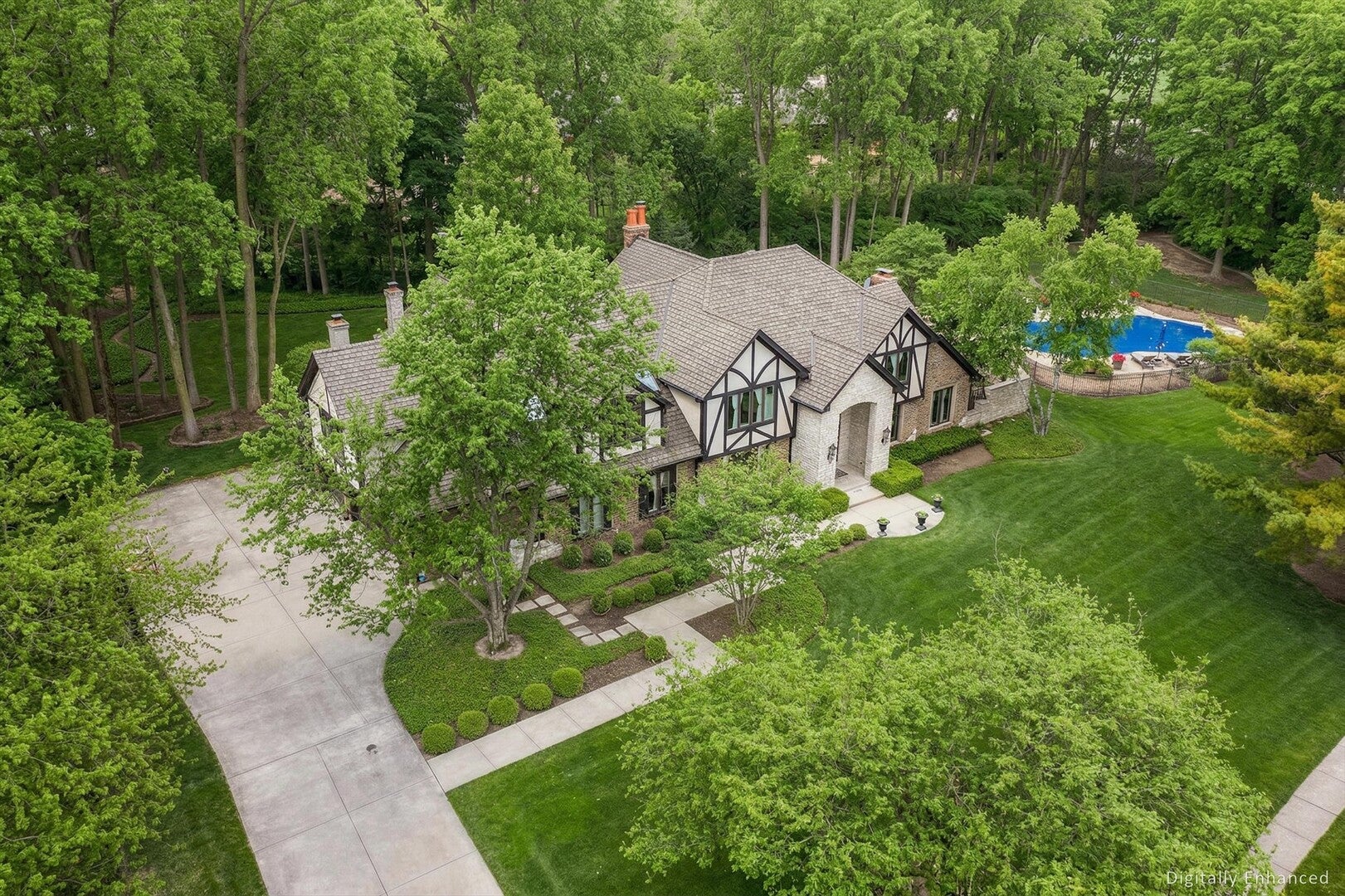 2455 Persimmon Drive — photo