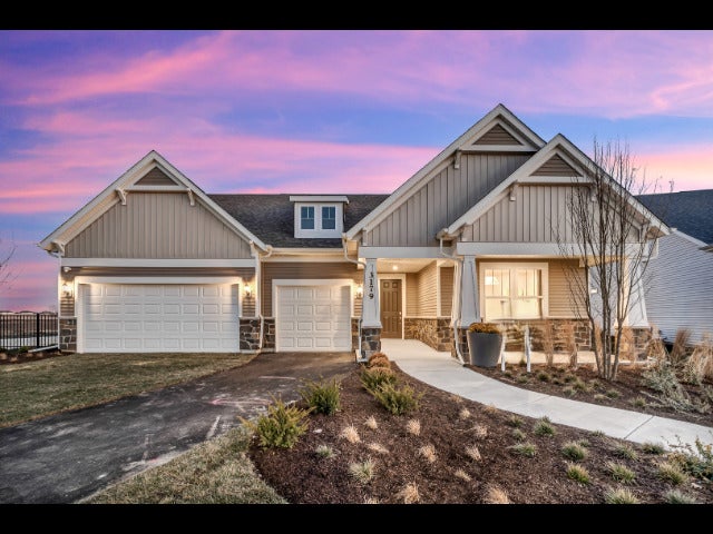 3290 Maygrass Lane — photo