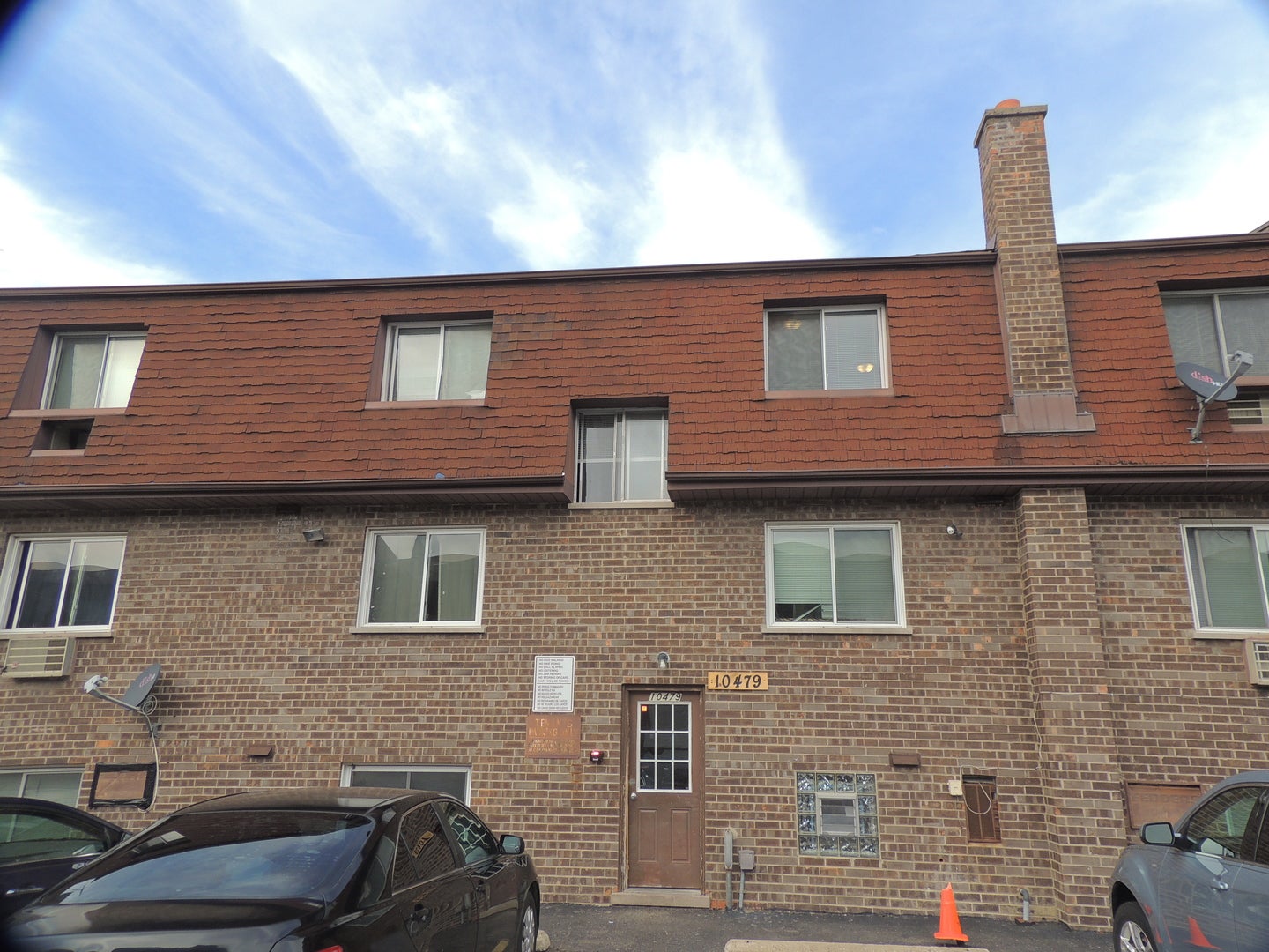 10479 Dearlove Road 2a — photo