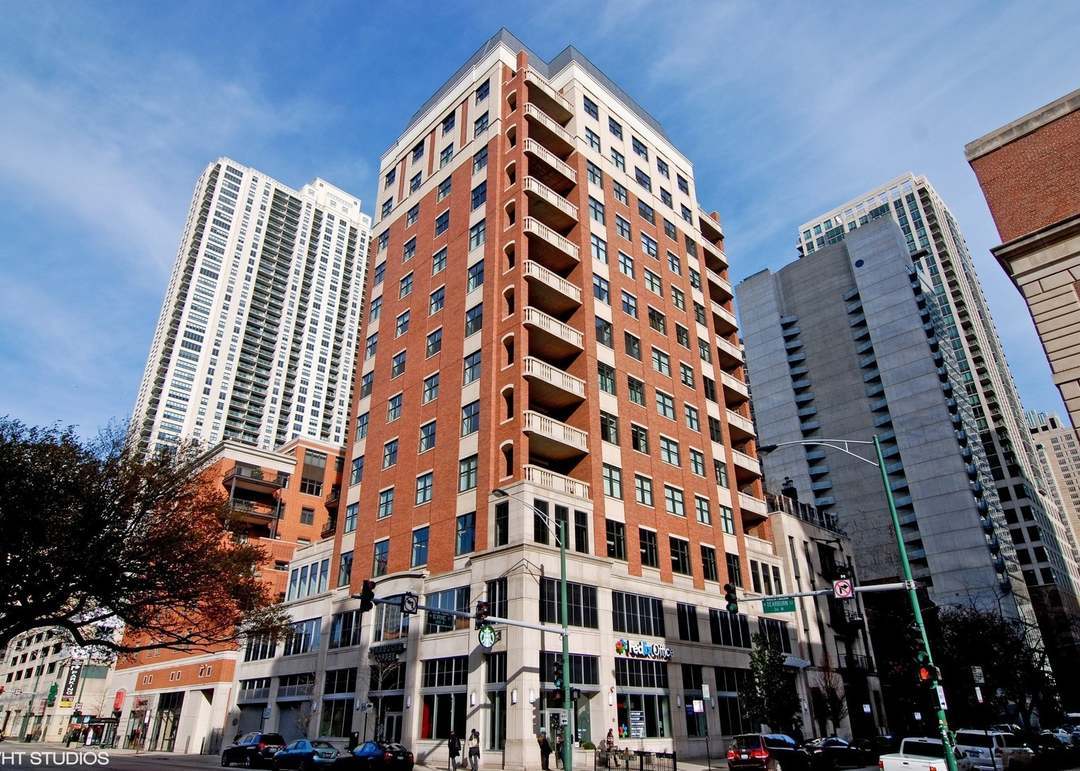 30 W Erie Street 501 — photo