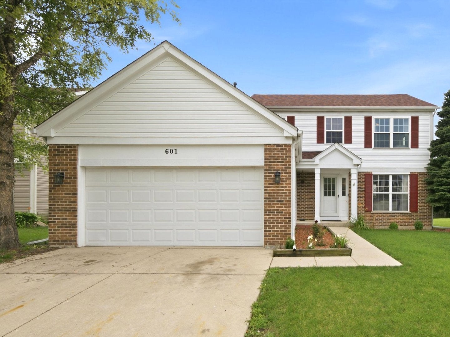 601 Greystone Lane — photo